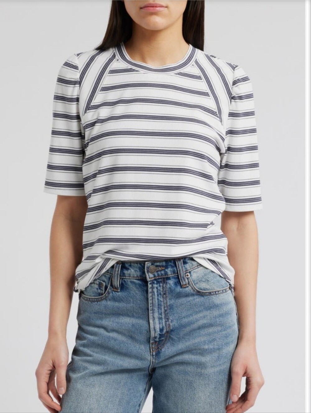 Striped Short Sleeve Crewneck Top in White and Navy